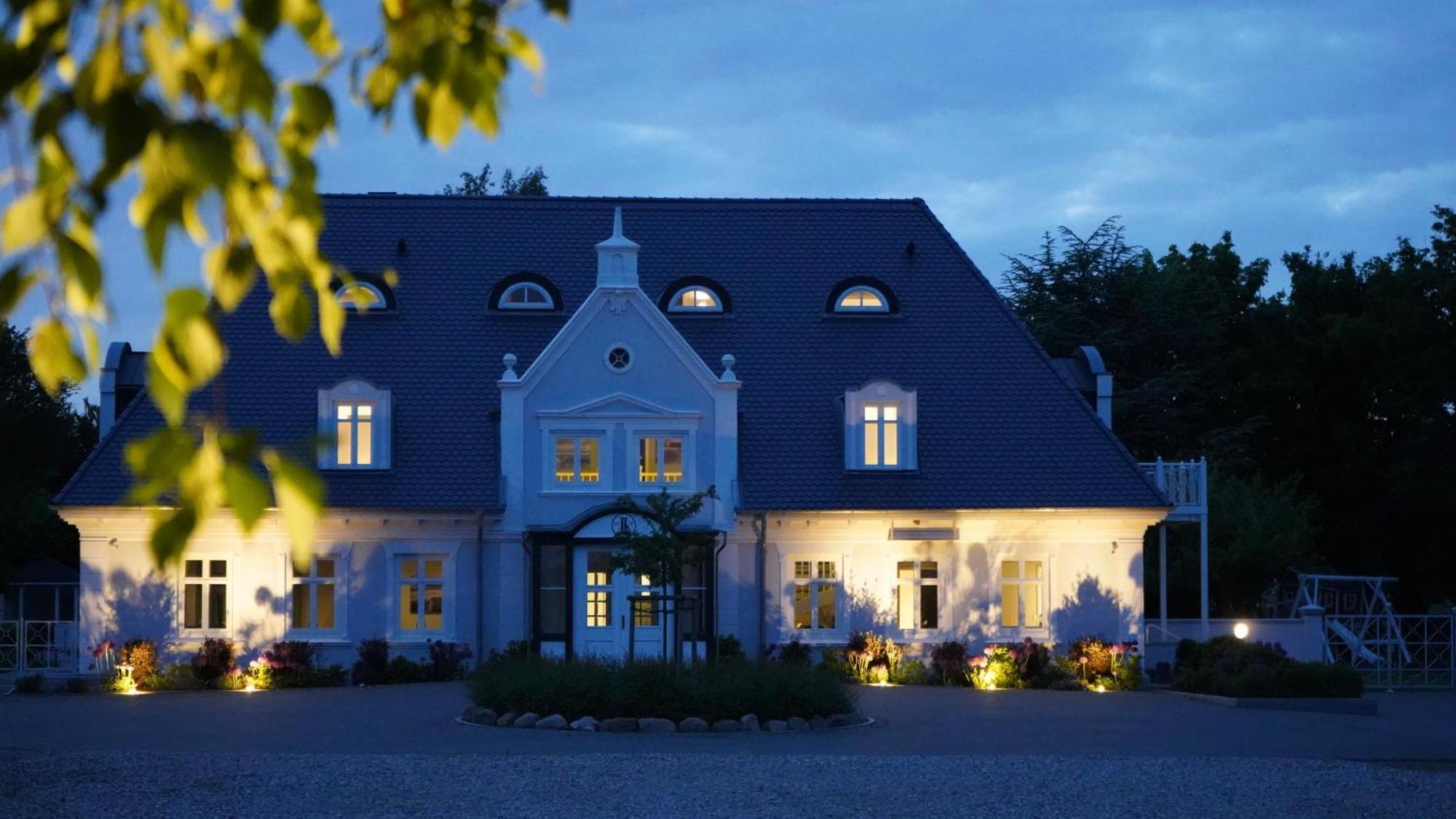 Landhaus Luetjenhof Hotel Großenbrode Kültér fotó